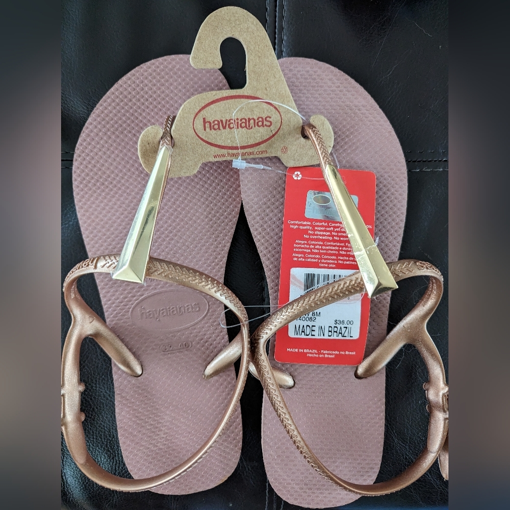 Havaianas pink rose gold NWT sandals